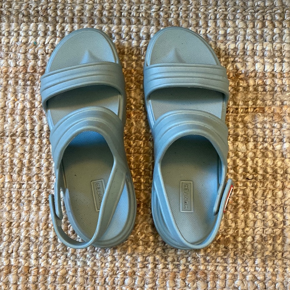 Hunter sandals